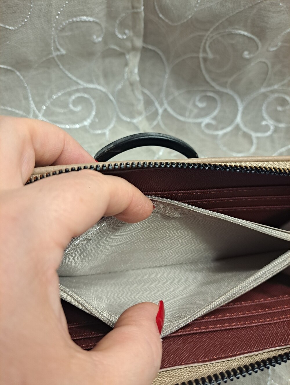 Black Pebbled Soft Vegan Leather Zip Around/Over Wallet - Picture 7 of 8